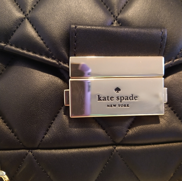 kate spade Handbags - Kate Spade Carry Small Flap Shoulder Bag! Classy beautiful bag!